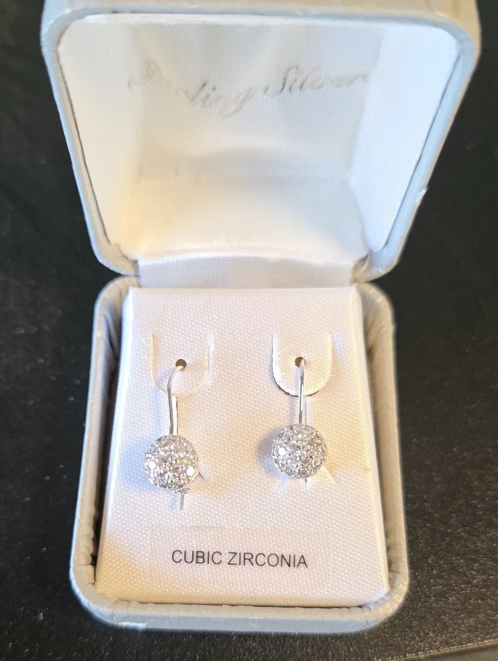 Dangle Earrings Never Worn